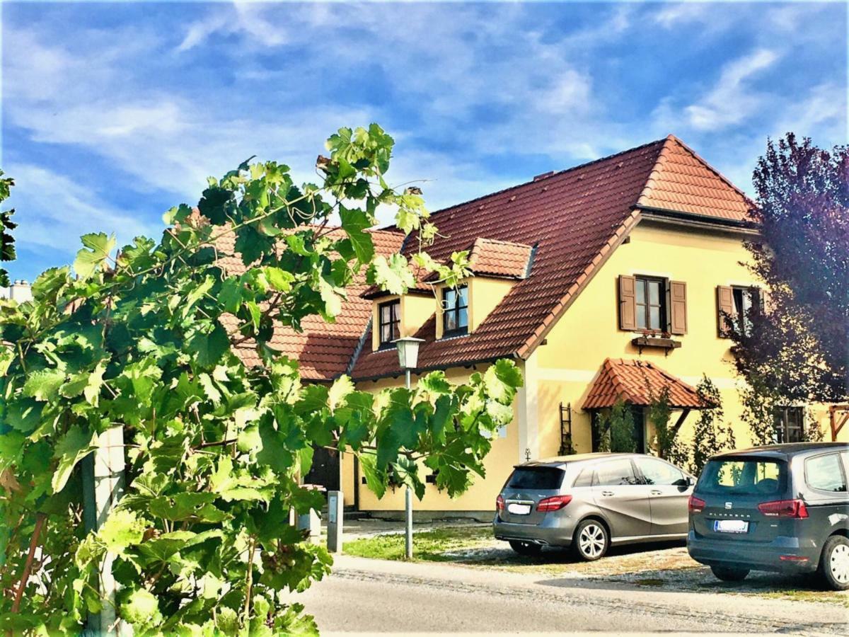 Landhaus Weinblick Hotel Rohrendorf bei Krems Exterior photo